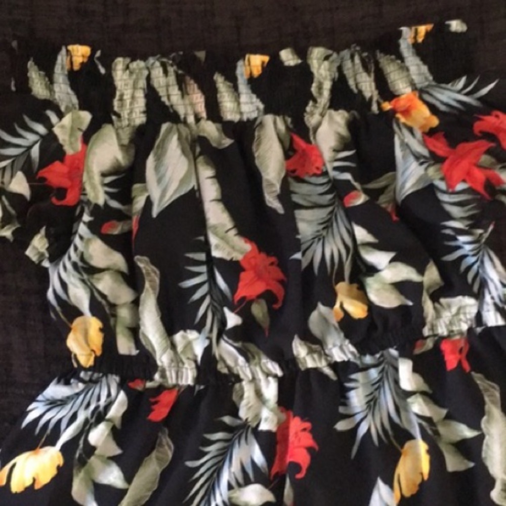 Forever 21 PLUS Black Floral Sheer Chiffon Maxi Dress - Picture 7 of 11